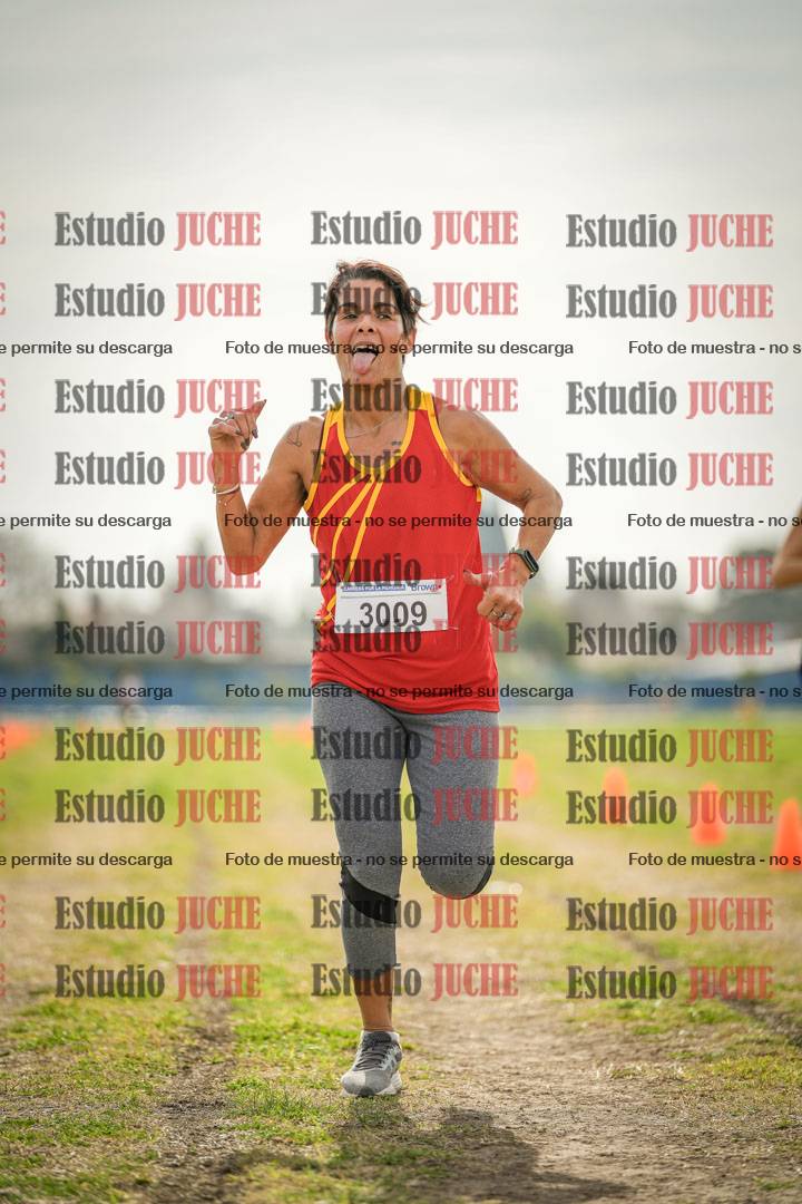 Fotos de la llegada del cross de 6000 m