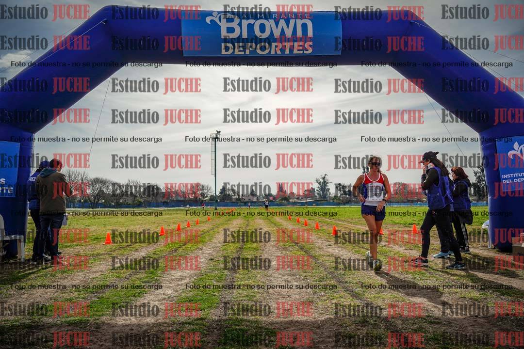 Fotos de la llegada del cross de 6000 m
