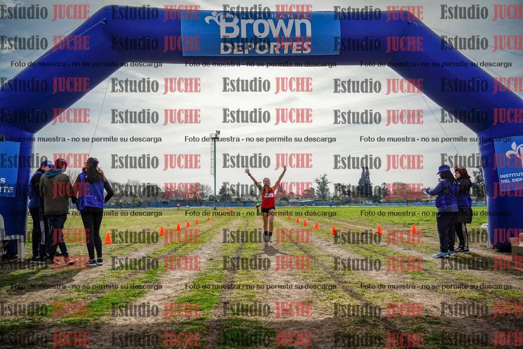 Fotos de la llegada del cross de 6000 m