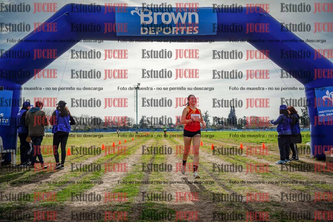 Fotos de la llegada del cross de 6000 m