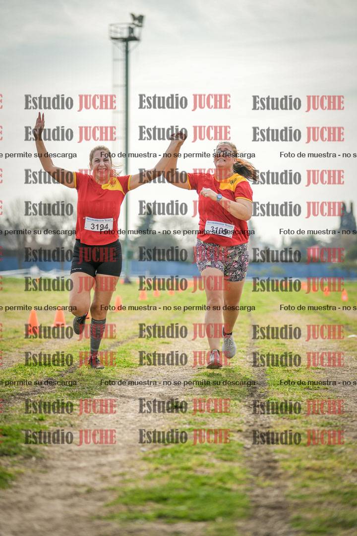Fotos de la llegada del cross de 6000 m