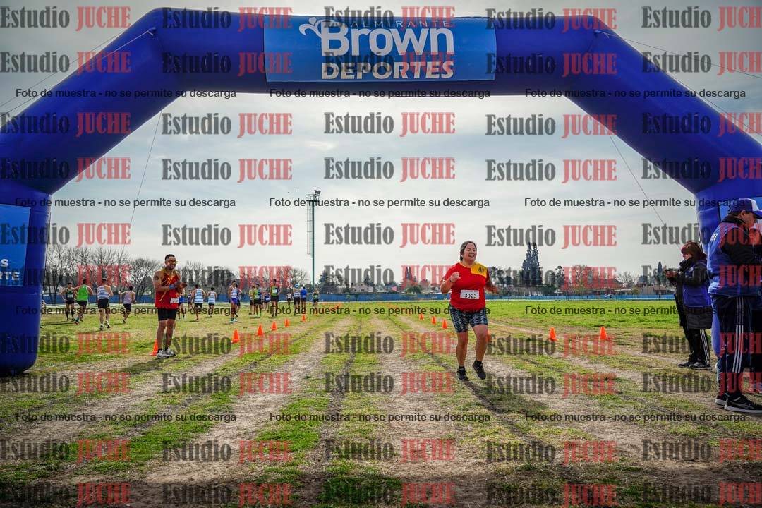 Fotos de la llegada del cross de 6000 m