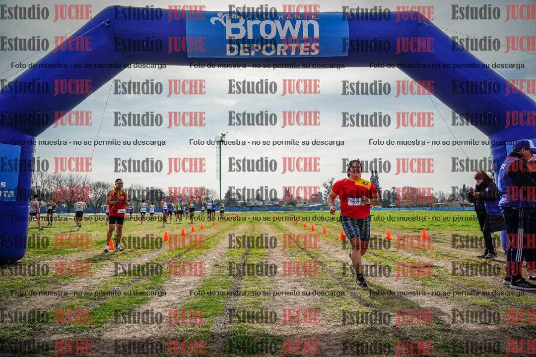 Fotos de la llegada del cross de 6000 m