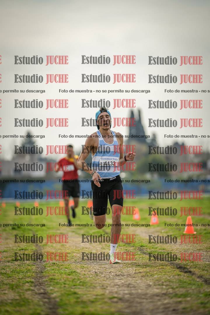 Fotos de la llegada del cross de 8000 m