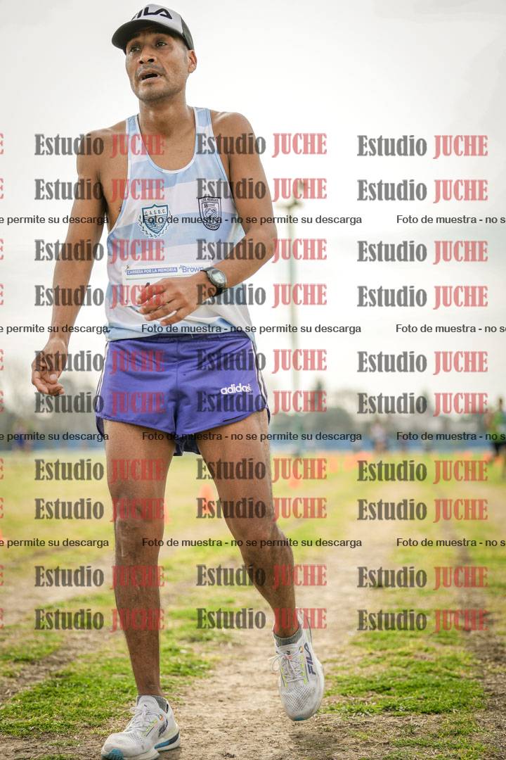 Fotos de la llegada del cross de 8000 m