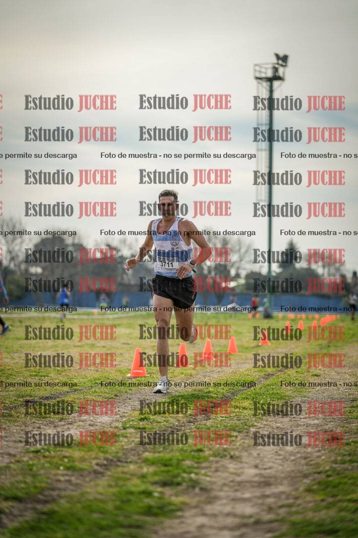 Fotos de la llegada del cross de 8000 m