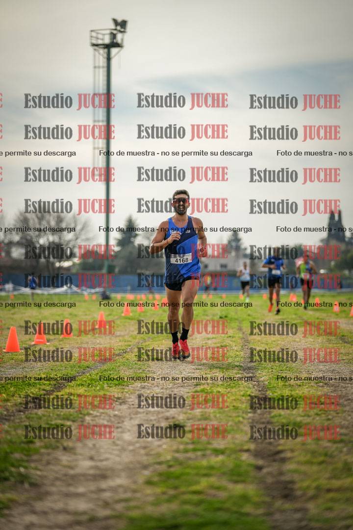 Fotos de la llegada del cross de 8000 m