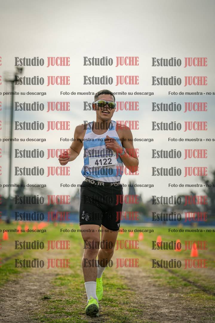 Fotos de la llegada del cross de 8000 m