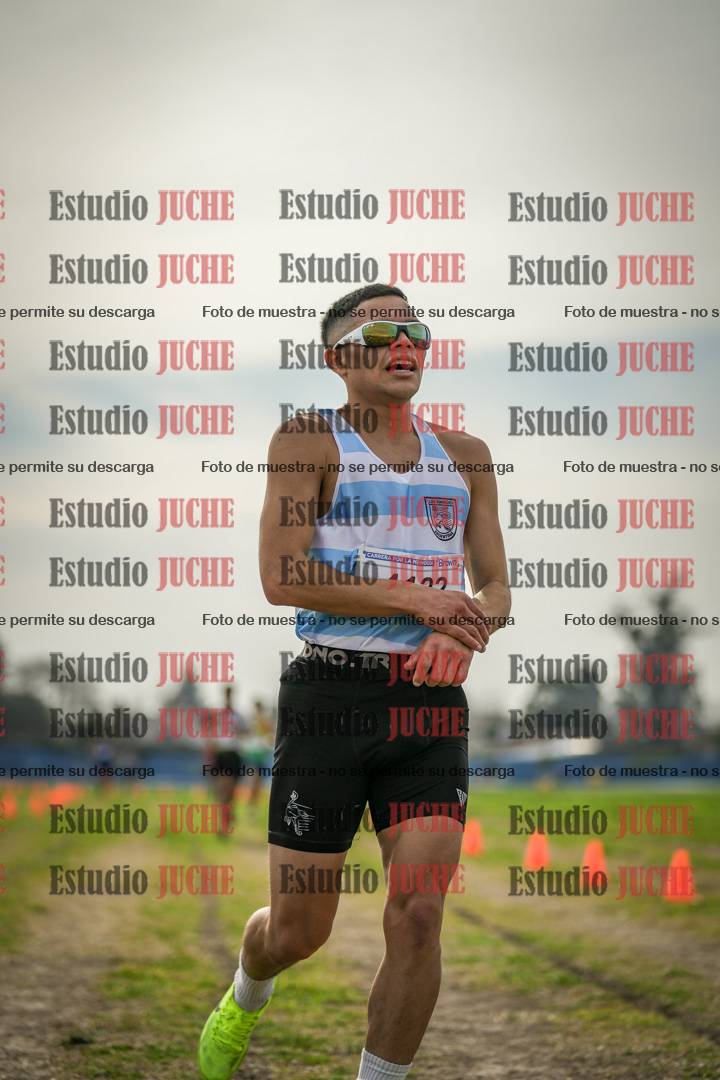 Fotos de la llegada del cross de 8000 m