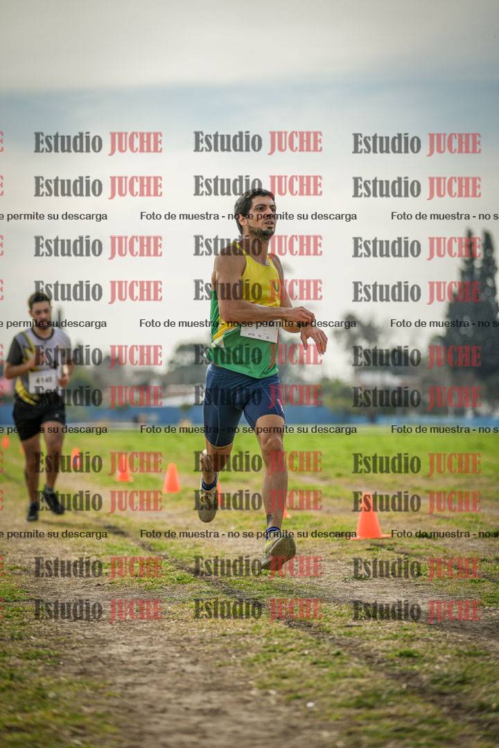 Fotos de la llegada del cross de 8000 m