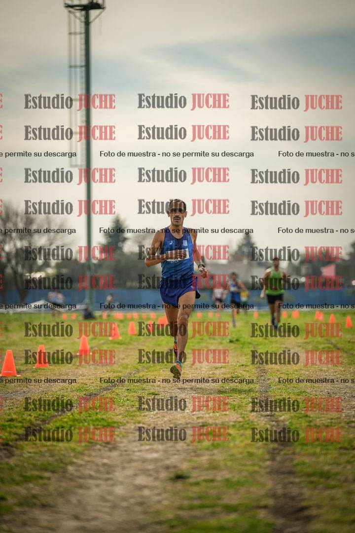 Fotos de la llegada del cross de 8000 m