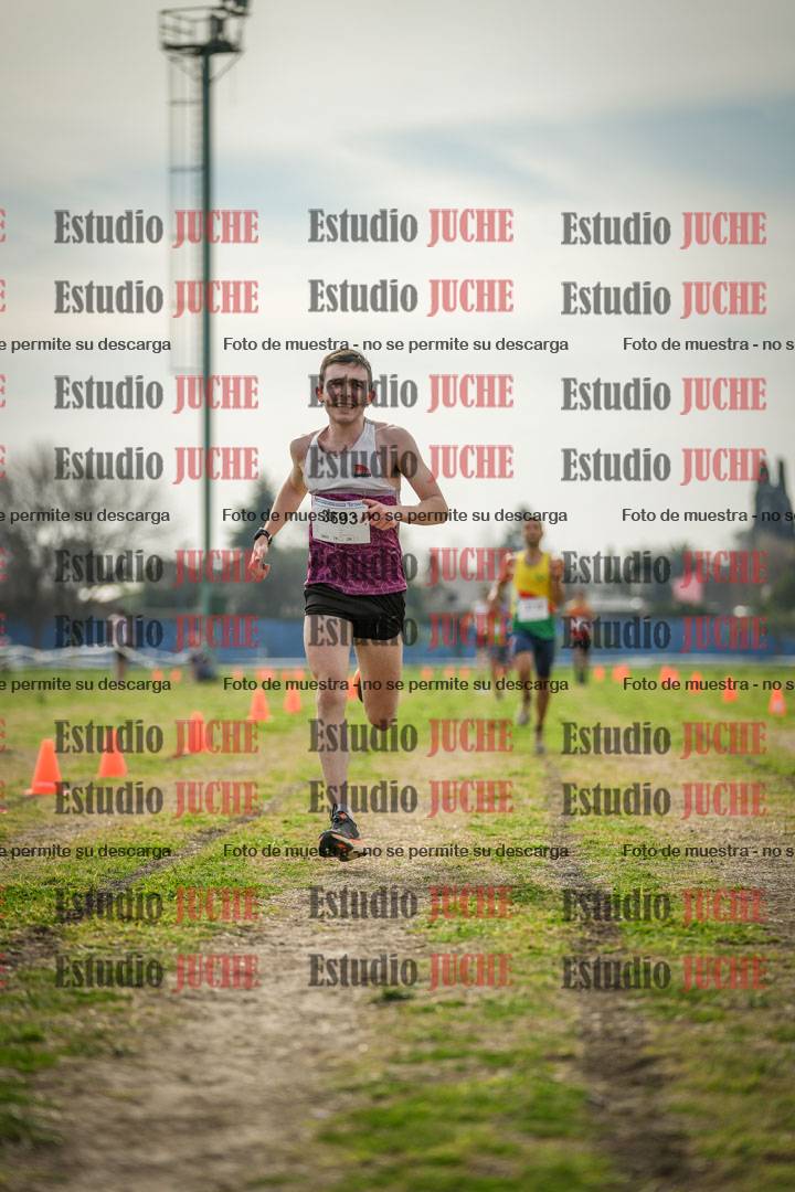Fotos de la llegada del cross de 8000 m