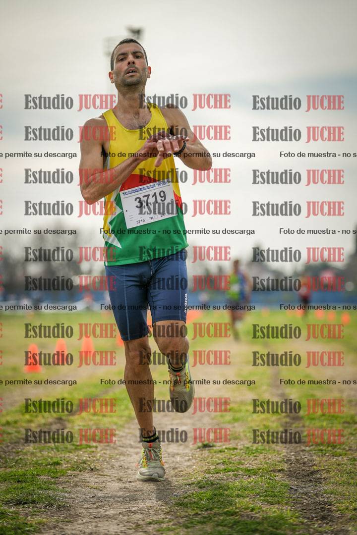Fotos de la llegada del cross de 8000 m