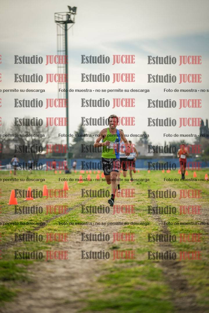 Fotos de la llegada del cross de 8000 m