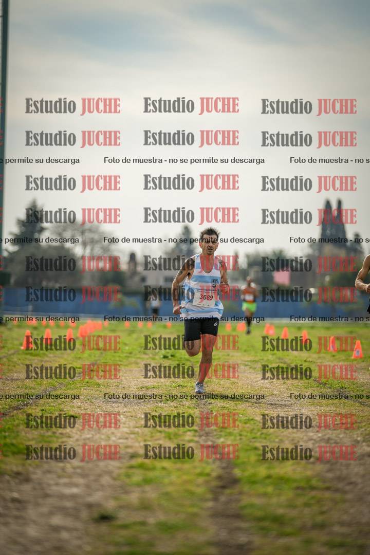 Fotos de la llegada del cross de 8000 m