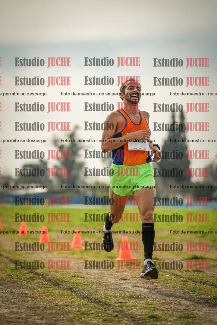 Fotos de la llegada del cross de 8000 m