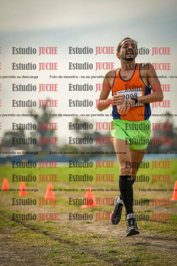 Fotos de la llegada del cross de 8000 m