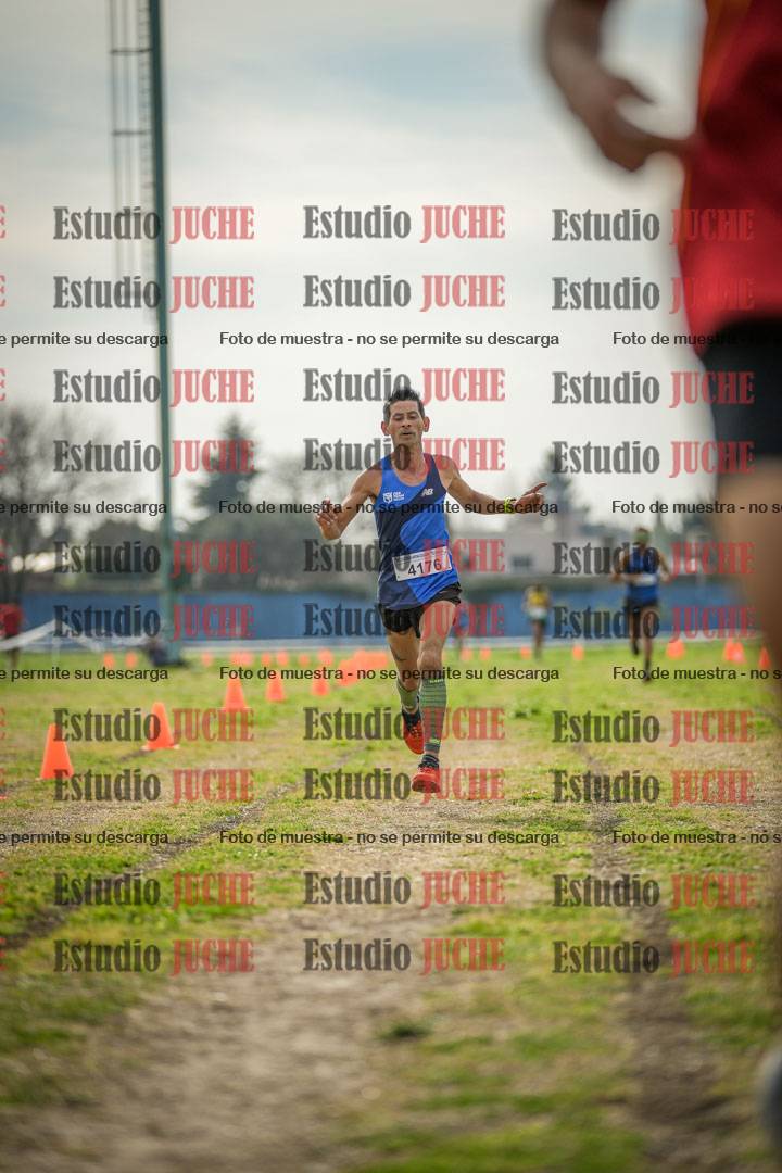Fotos de la llegada del cross de 8000 m