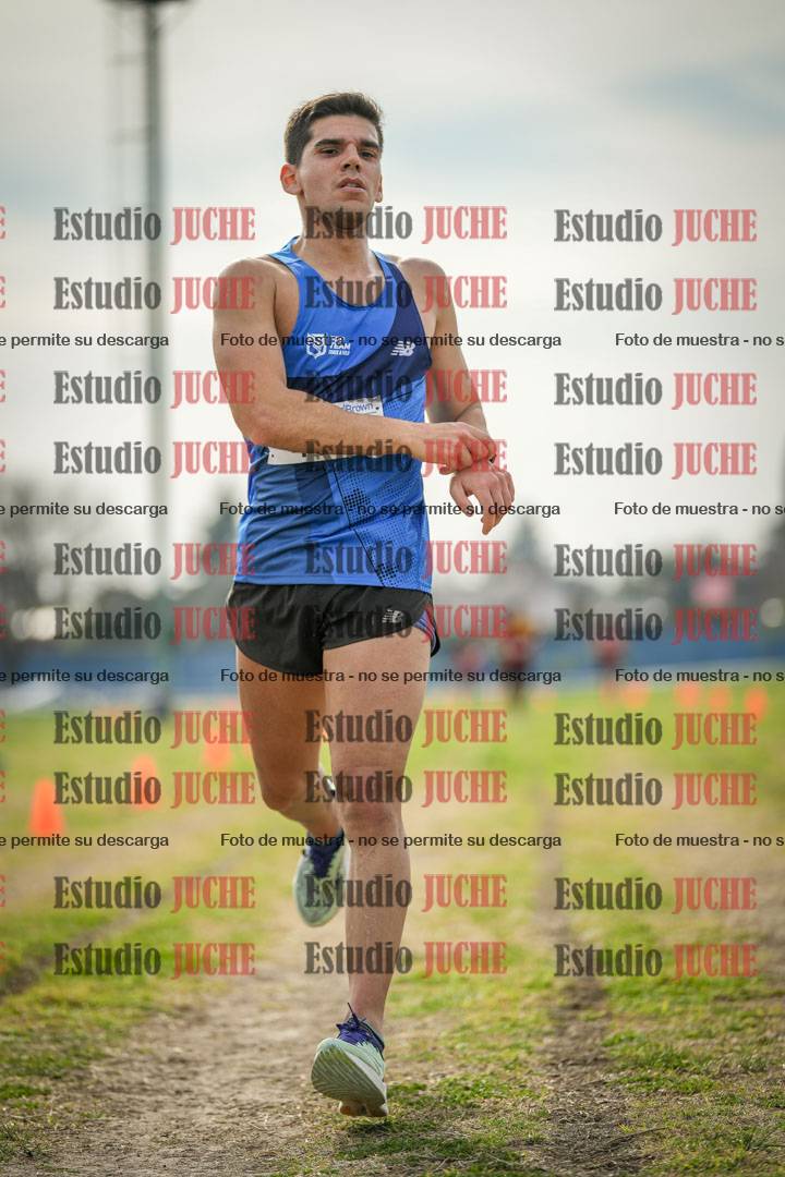 Fotos de la llegada del cross de 8000 m