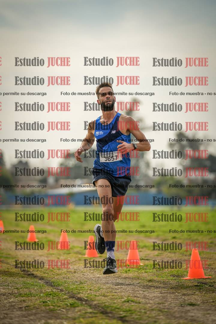 Fotos de la llegada del cross de 8000 m