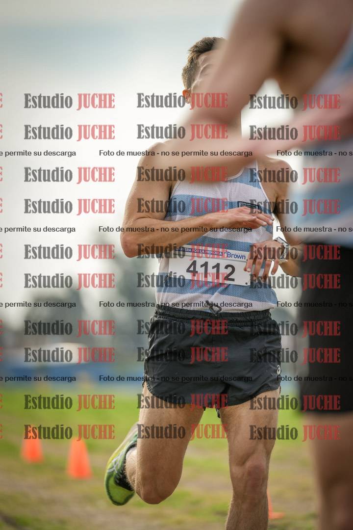Fotos de la llegada del cross de 8000 m