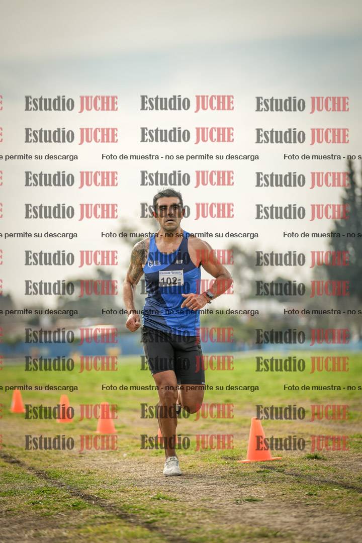 Fotos de la llegada del cross de 8000 m