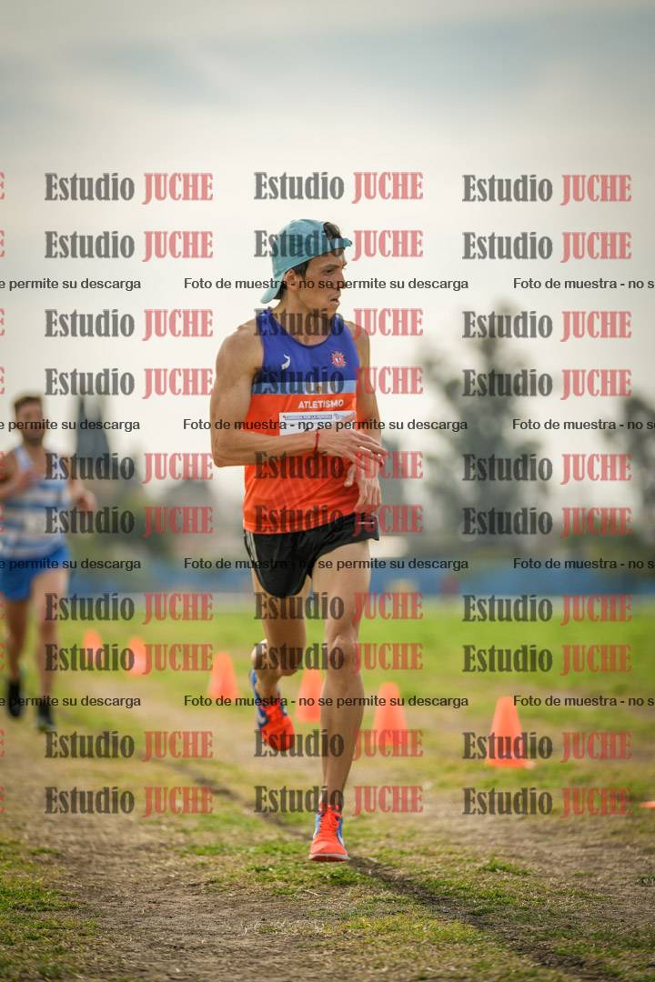 Fotos de la llegada del cross de 8000 m