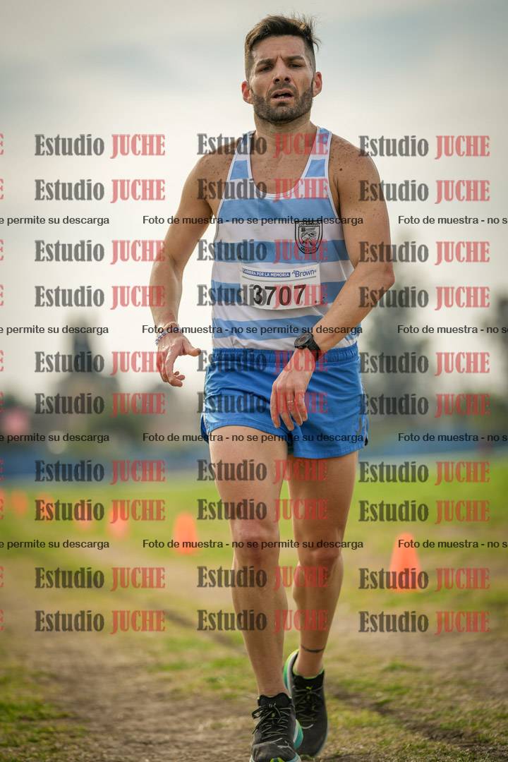 Fotos de la llegada del cross de 8000 m