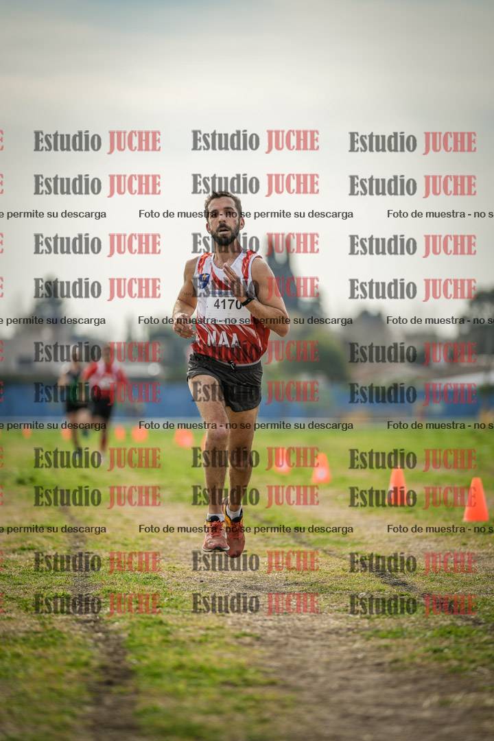 Fotos de la llegada del cross de 8000 m