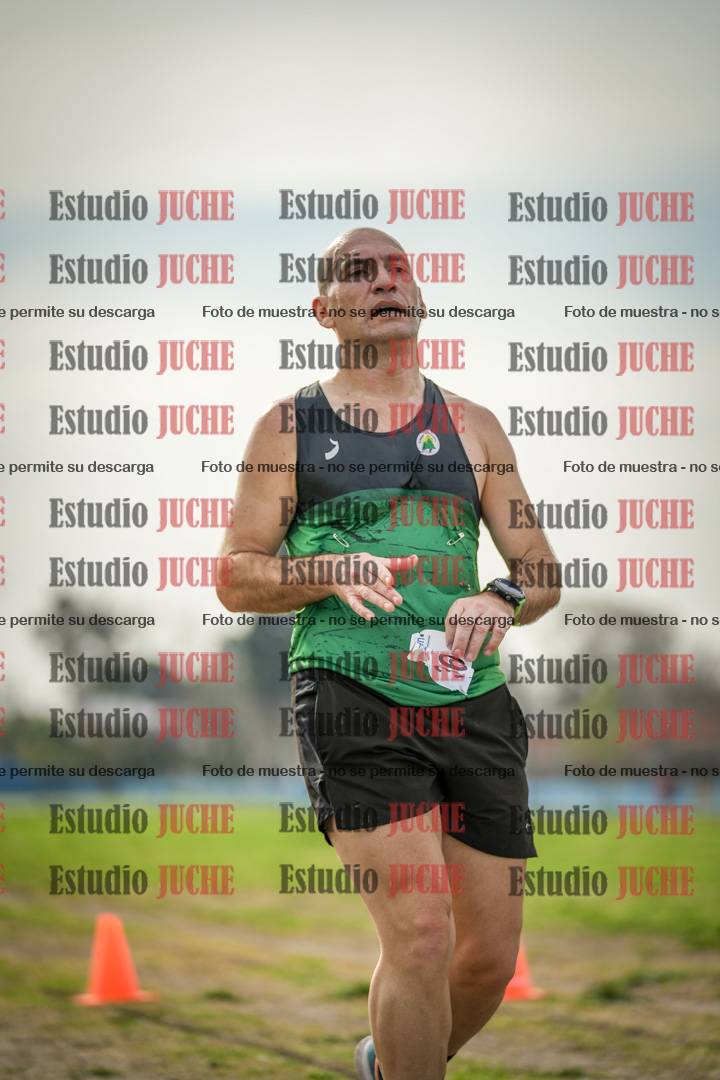 Fotos de la llegada del cross de 8000 m