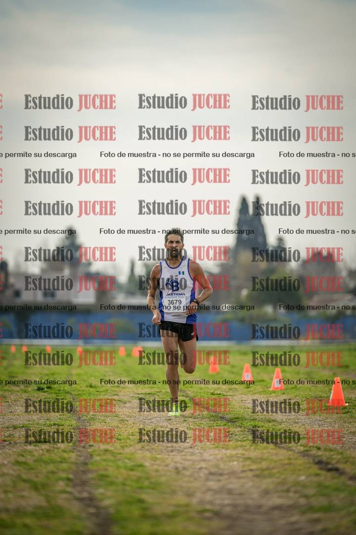 Fotos de la llegada del cross de 8000 m