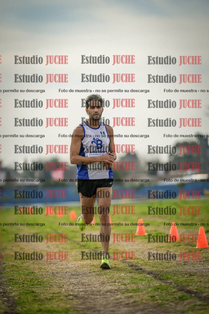 Fotos de la llegada del cross de 8000 m
