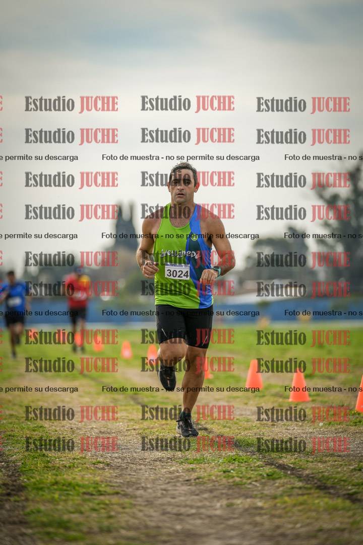 Fotos de la llegada del cross de 8000 m