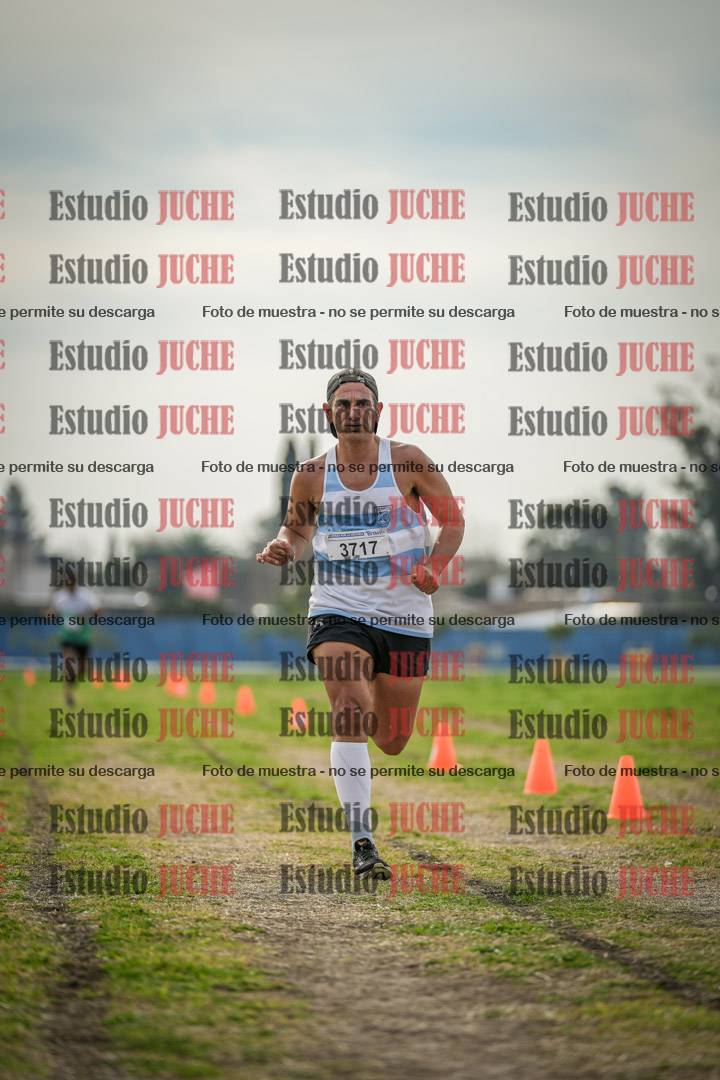 Fotos de la llegada del cross de 8000 m