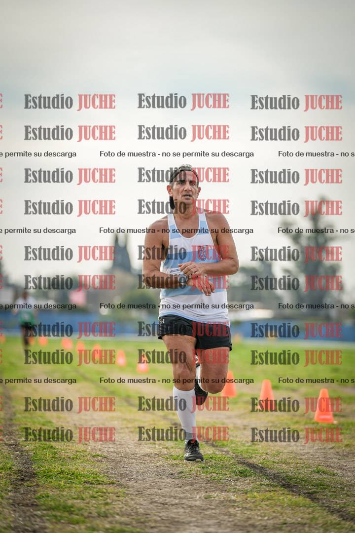 Fotos de la llegada del cross de 8000 m