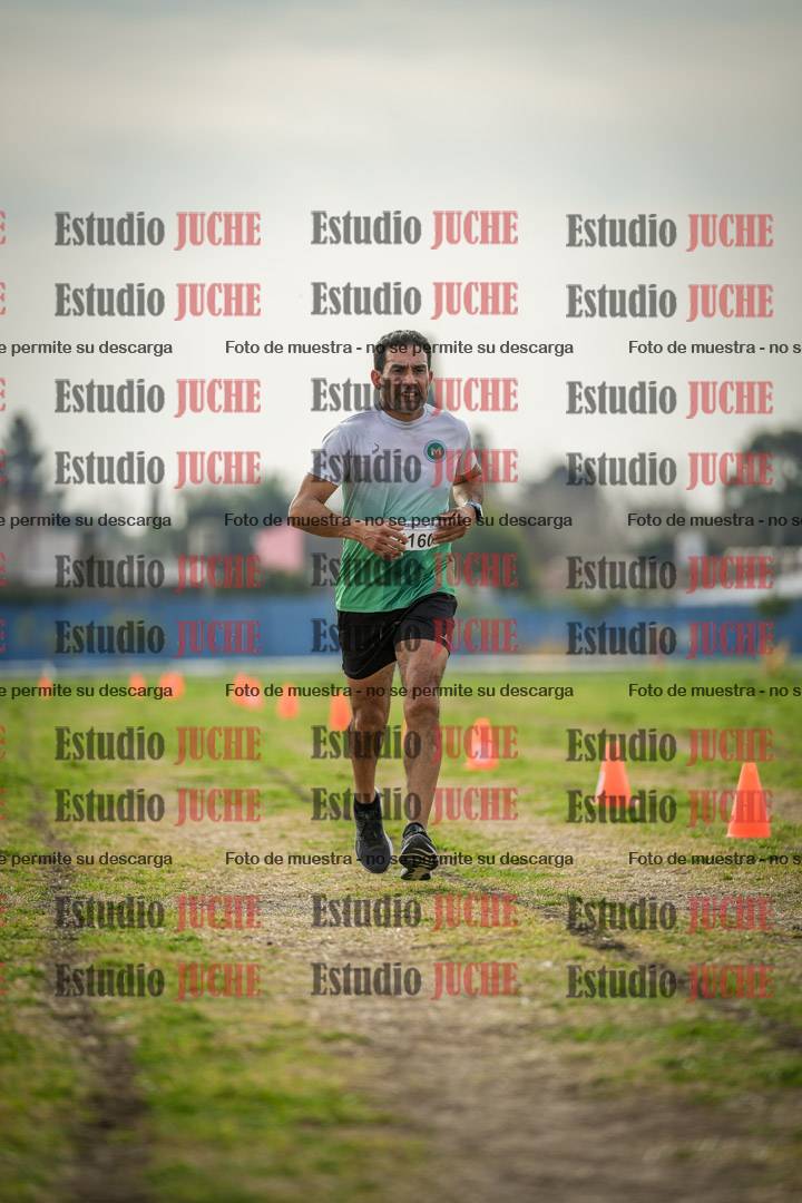Fotos de la llegada del cross de 8000 m