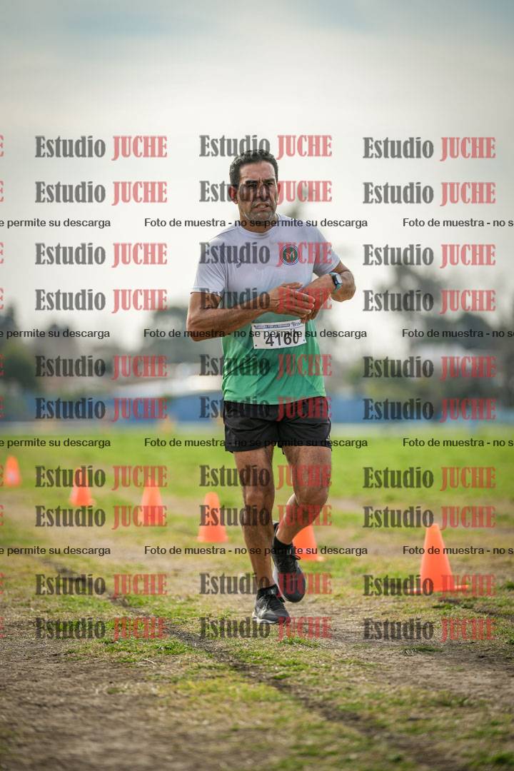 Fotos de la llegada del cross de 8000 m