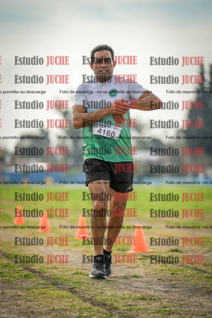 Fotos de la llegada del cross de 8000 m