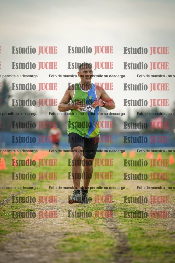 Fotos de la llegada del cross de 8000 m