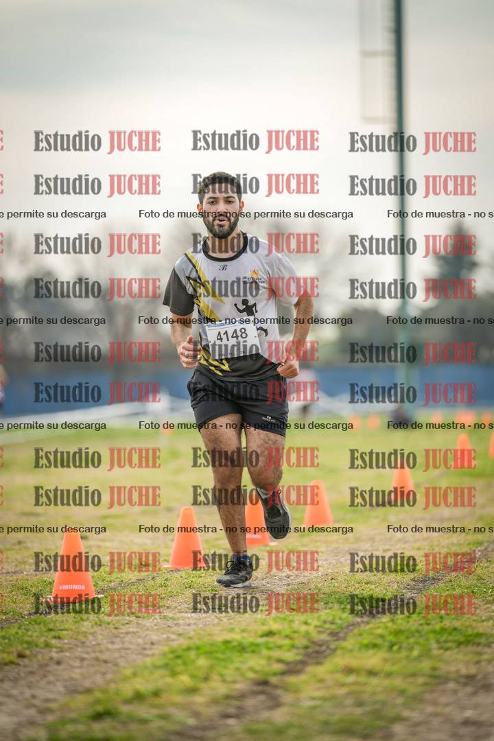 Fotos de la llegada del cross de 8000 m