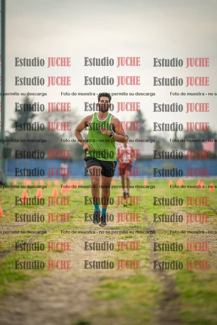 Fotos de la llegada del cross de 8000 m