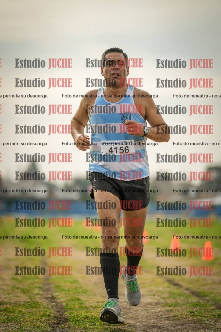 Fotos de la llegada del cross de 8000 m