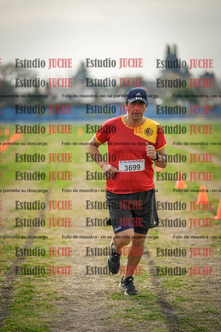 Fotos de la llegada del cross de 8000 m