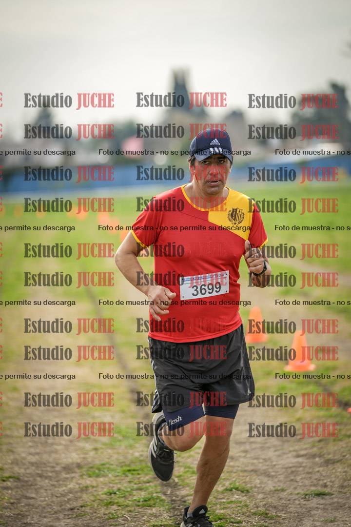 Fotos de la llegada del cross de 8000 m