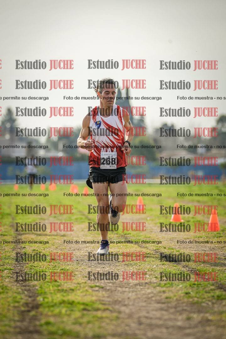 Fotos de la llegada del cross de 6000mts - Running Teams