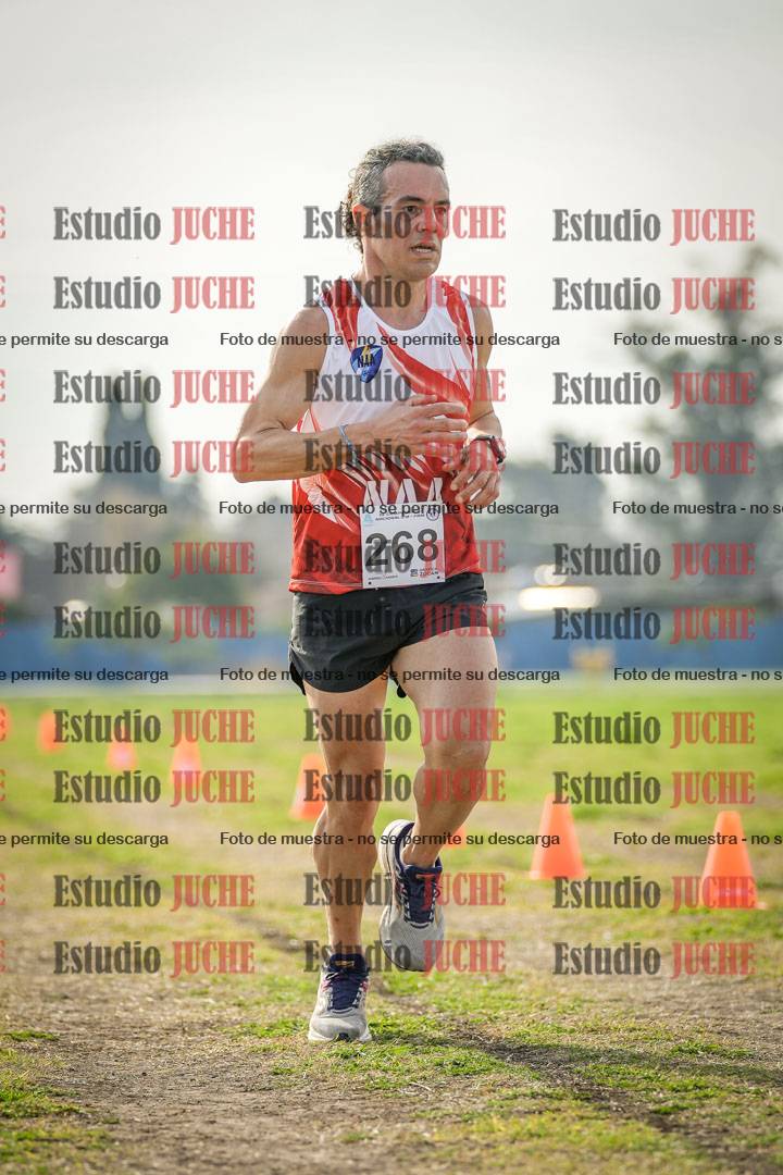 Fotos de la llegada del cross de 6000mts - Running Teams