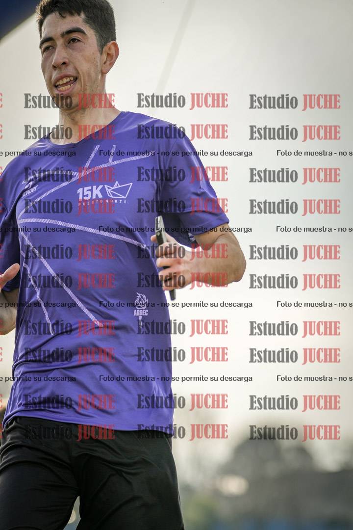 Fotos de la llegada del cross de 6000mts - Running Teams