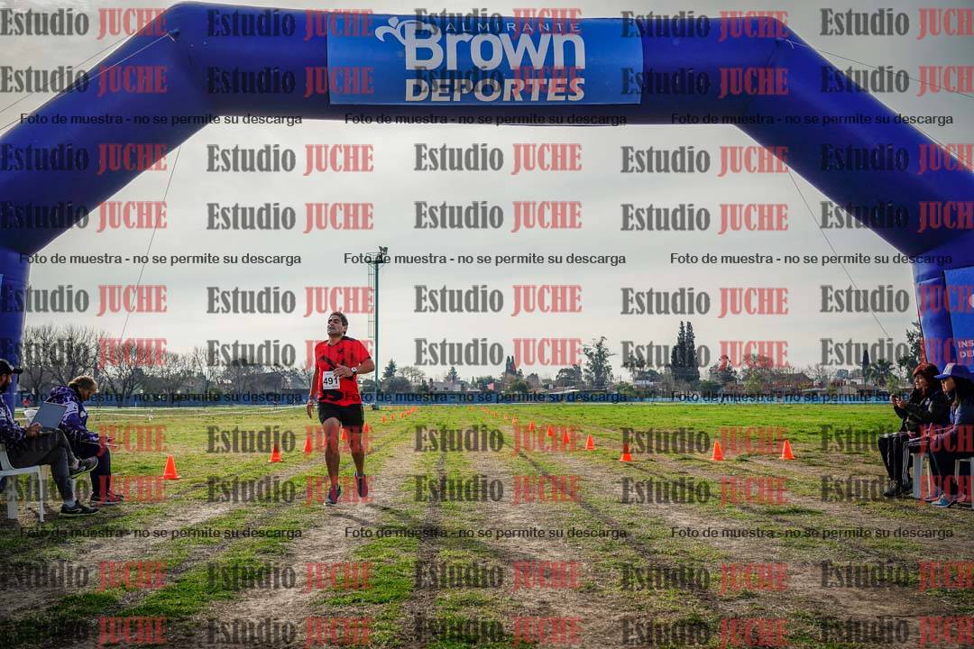 Fotos de la llegada del cross de 6000mts - Running Teams