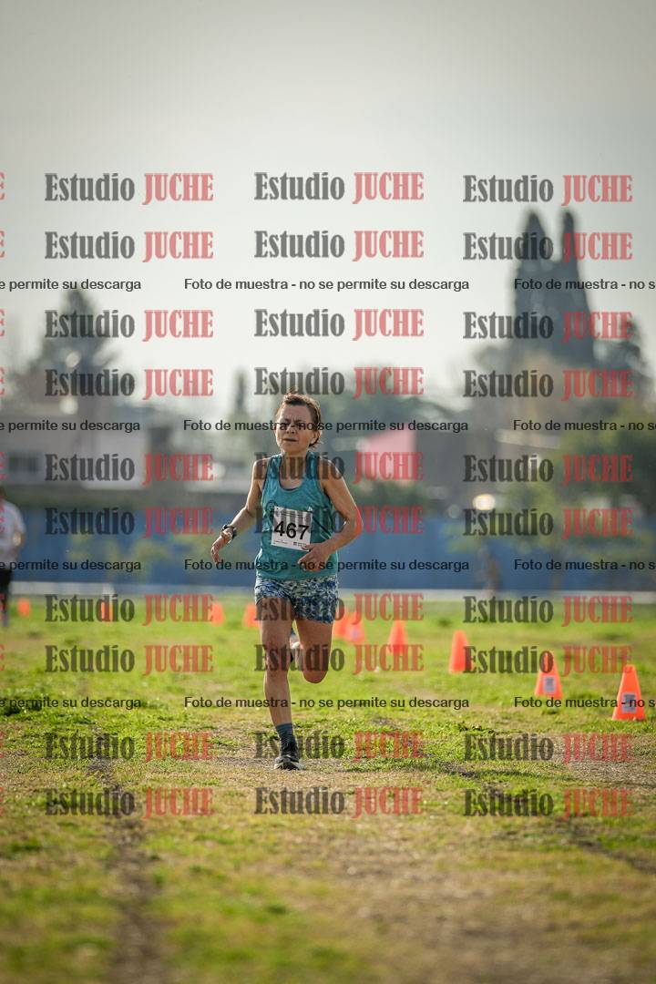 Fotos de la llegada del cross de 6000mts - Running Teams
