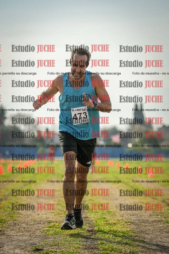 Fotos de la llegada del cross de 6000mts - Running Teams